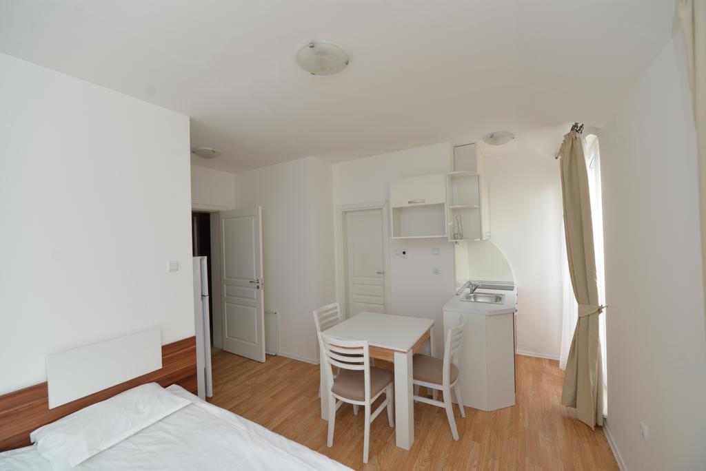 Romance Marine Aparthotel סאני ביץ' מראה חיצוני תמונה